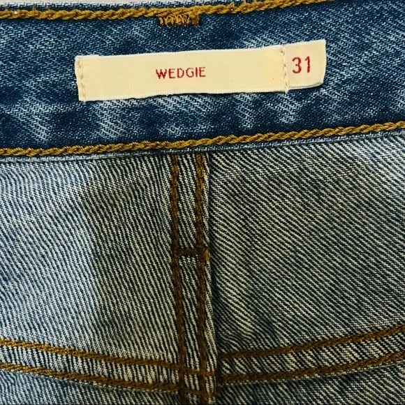 Levi’s Wedgie Fit Ankle Jeans 31x28 - Picture 3 of 3